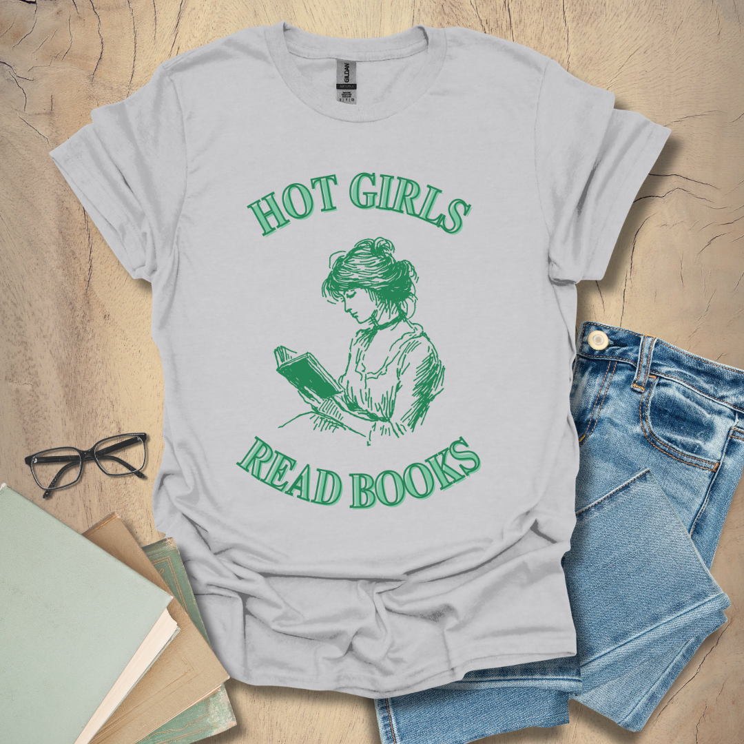 Hot Girls Read Books - Belle & Books Tee